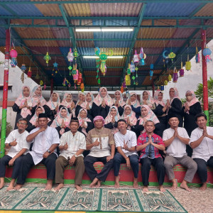 PESANTREN KILAT DAN SANTUNAN ANAK YATIM PIATU